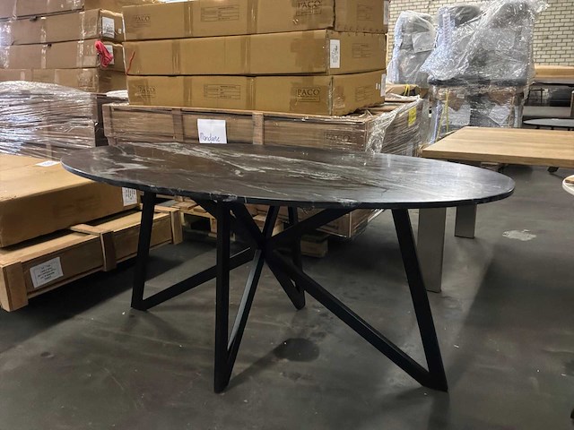 Mondaire eetkamertafel - afbeelding 1 van  12