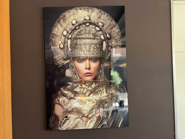 Mondiart aluart “golden warrior” 120x80 cm - afbeelding 1 van  1