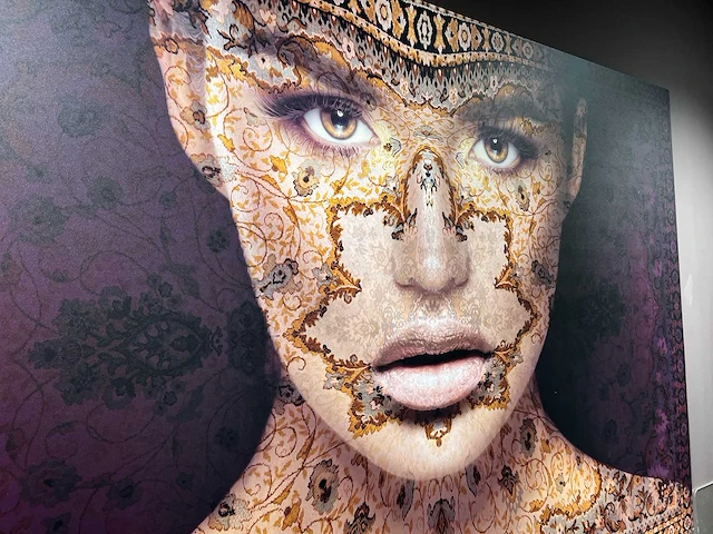 Mondiart aluart – “oriental woman” 180x120 cm - afbeelding 2 van  3