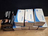 Mondkapjes 7x roze en 2x zwart per doosje 50 stuks - afbeelding 2 van  3