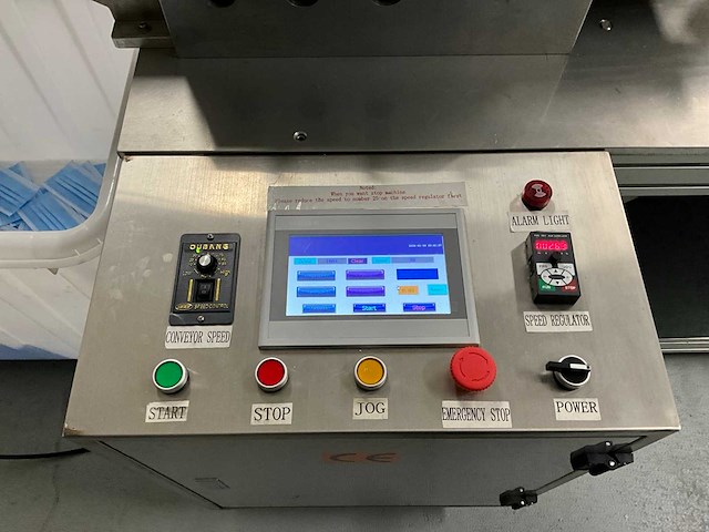 Mondmasker productielijn - afbeelding 2 van  14