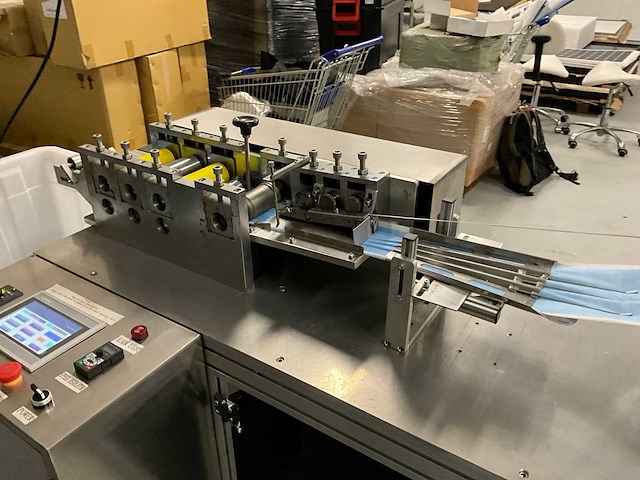 Mondmasker productielijn - afbeelding 13 van  14