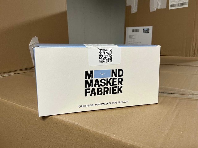 Mondmaskerfabriek - iir blauw - chirurgisch mondmasker (140000x) - afbeelding 6 van  8