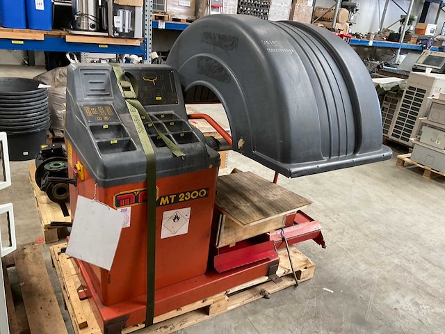 Mondolfo ferro mt2300 banden balanceerapparaat - afbeelding 1 van  8