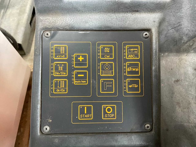 Mondolfo ferro mt2300 banden balanceerapparaat - afbeelding 3 van  8