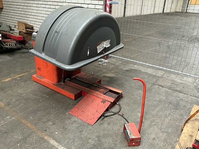 Mondolfo ferro mt2300 banden balanceerapparaat - afbeelding 6 van  12