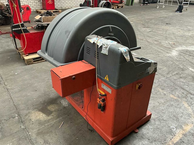 Mondolfo ferro mt2300 banden balanceerapparaat - afbeelding 9 van  12