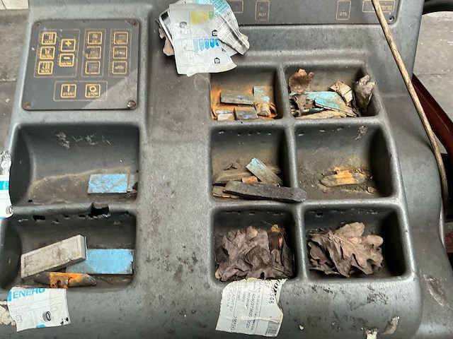 Mondolfo ferro mt2300 banden balanceerapparaat - afbeelding 12 van  12