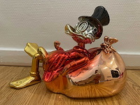 Money mode dagobert duck sculptuur - afbeelding 2 van  7