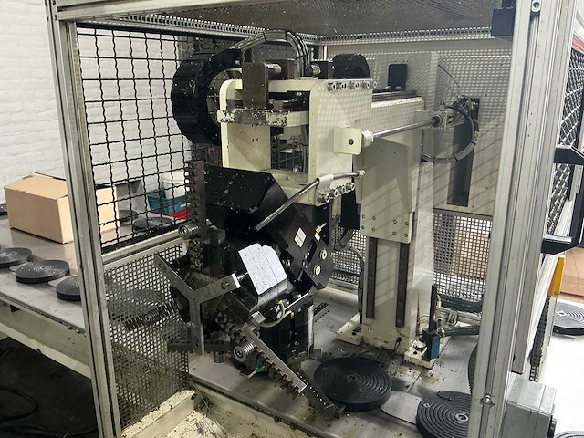 Monforts - 2006 - mhc-pickup - cnc-draaibank - afbeelding 13 van  14