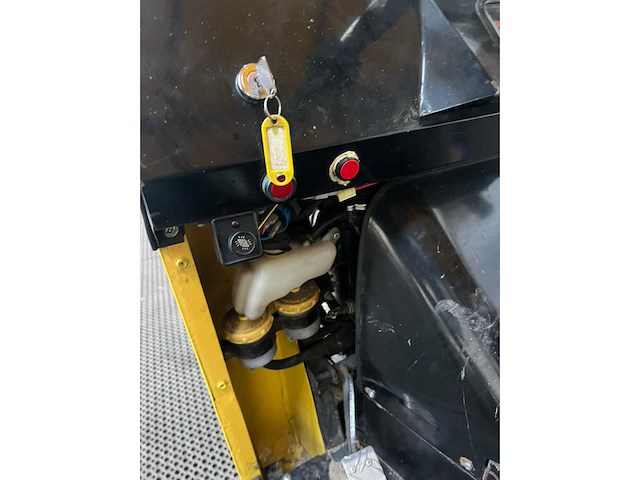 Monika - tuk tuk - 2009 - afbeelding 2 van  14