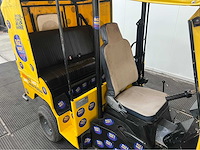 Monika - tuk tuk - 2009 - afbeelding 13 van  21