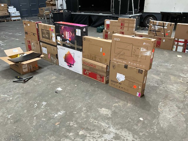 Monitor (11x) - afbeelding 1 van  10