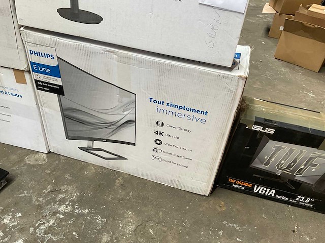 Monitor (13x) - afbeelding 10 van  13