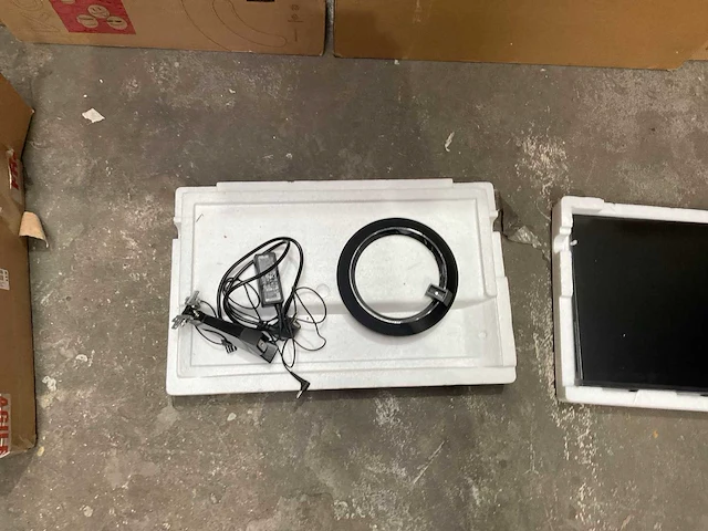 Monitor (15x) - afbeelding 10 van  14