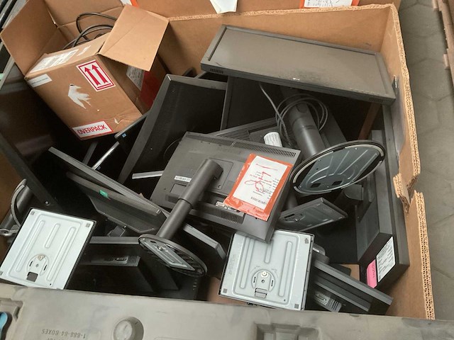 Monitor (17x) - afbeelding 2 van  3