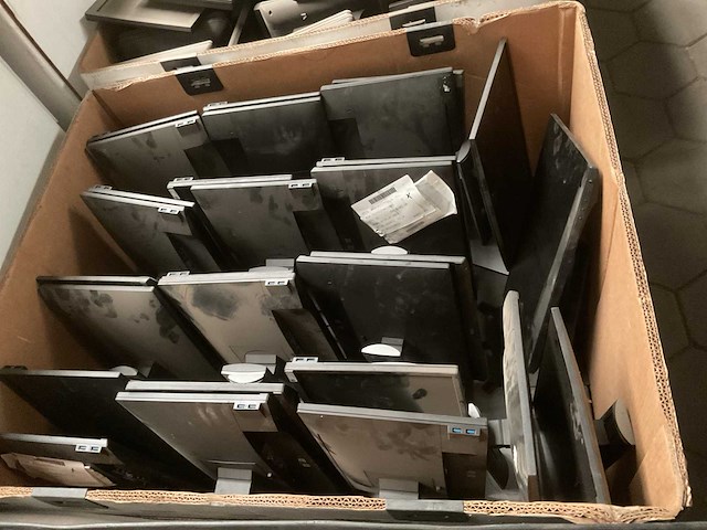 Monitor (28x) - afbeelding 1 van  2