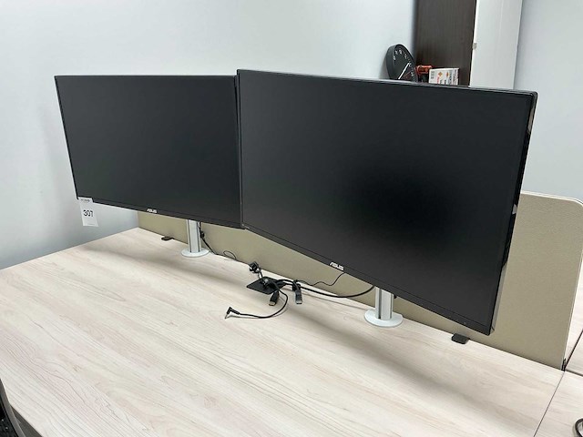 Monitor (3x) - afbeelding 3 van  6