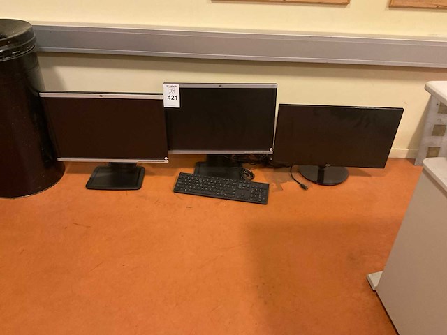 Monitor (3x) - afbeelding 1 van  6