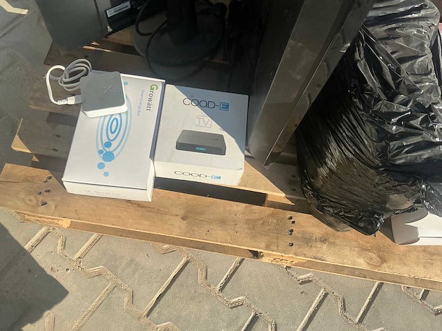 Monitor (3x) - afbeelding 2 van  8