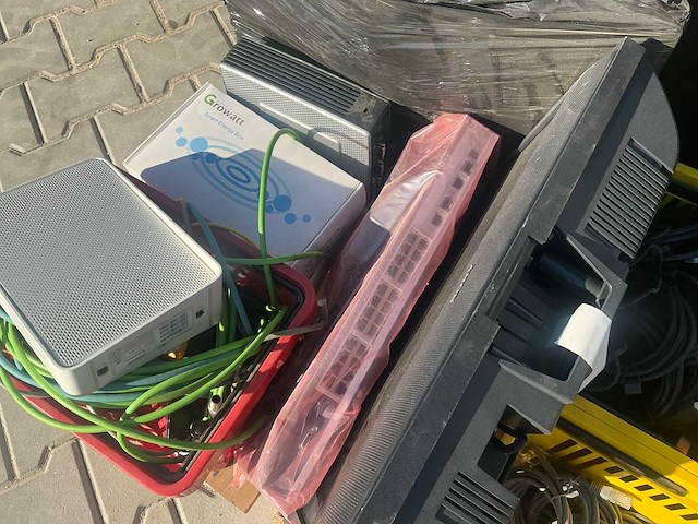 Monitor (3x) - afbeelding 7 van  8