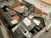 Monitor (42x) - afbeelding 1 van  2