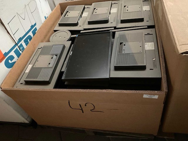 Monitor (42x) - afbeelding 4 van  4