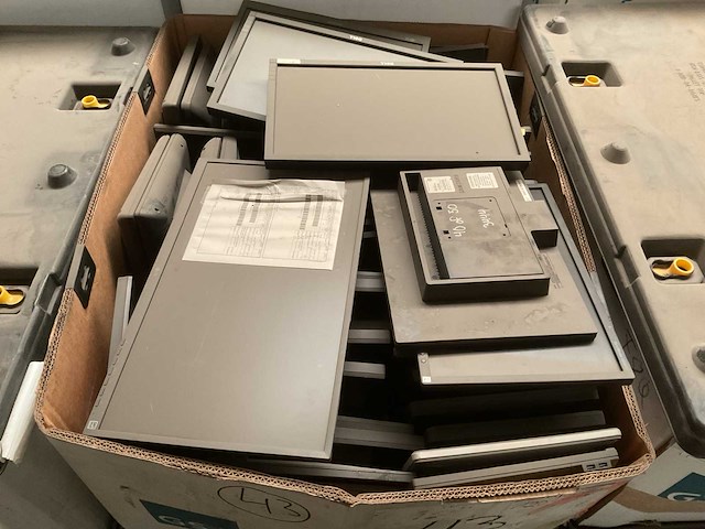 Monitor (43x) - afbeelding 1 van  3