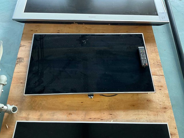 Monitor (4x) - afbeelding 3 van  9