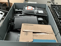 Monitor (57x) - afbeelding 1 van  3