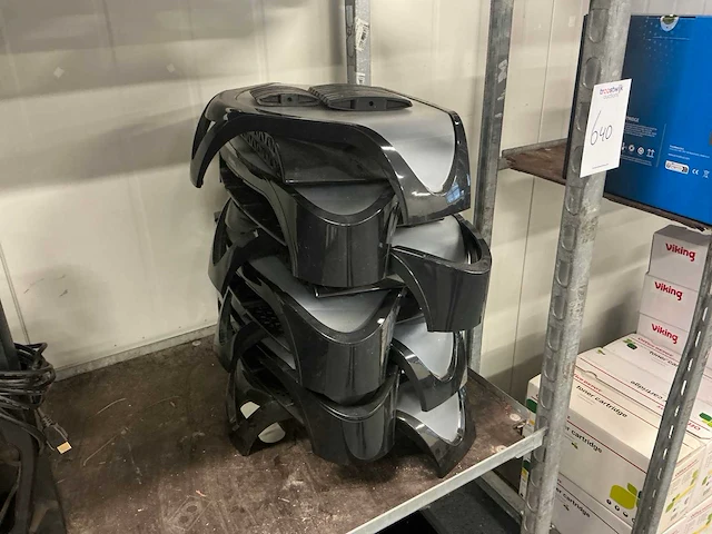 Monitor (9x) - afbeelding 3 van  7