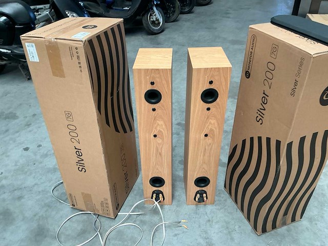 Monitor audio silver 200 7g ash vloerstaande speaker set - afbeelding 5 van  5