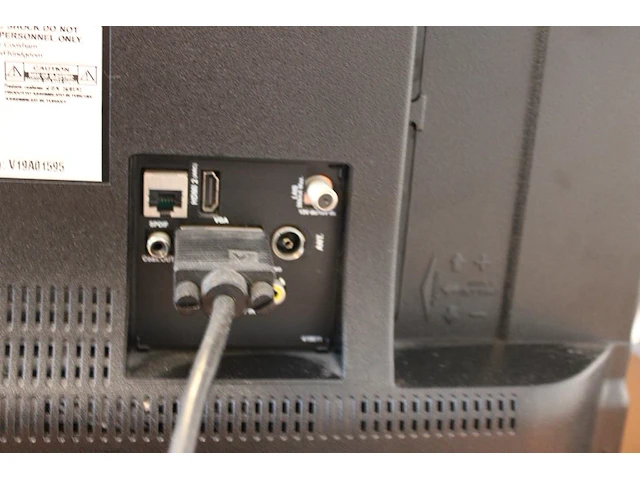 Monitor hitachi 24 inch. - afbeelding 3 van  3