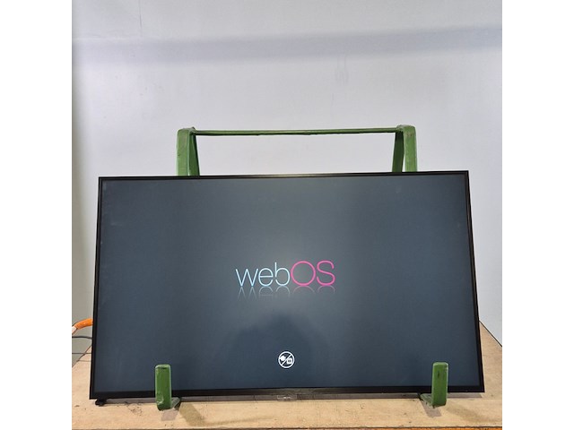 Monitor, lg, 43uh5j-h, 2023 - afbeelding 1 van  9