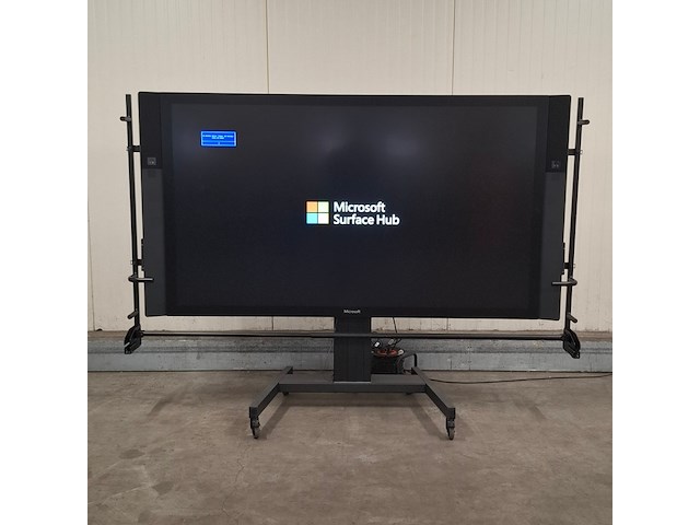 Monitor op standaard, microsoft, 1596 - afbeelding 6 van  12