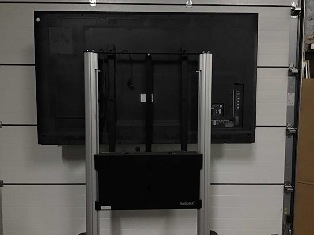 Monitor op standaard - afbeelding 2 van  3