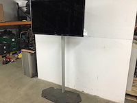 Monitor op standaard - afbeelding 1 van  3