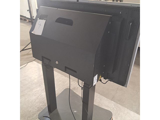 Monitor op standaard - afbeelding 5 van  10