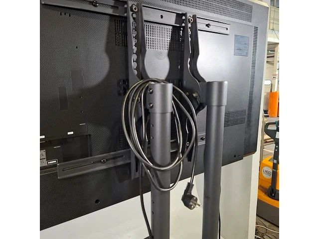 Monitor op verrijdbare standaard, samsung, dc55e - afbeelding 10 van  12