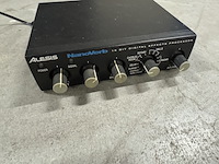 Monitor set in flightcase - afbeelding 11 van  25