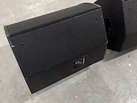 Monitor set in flightcase - afbeelding 17 van  25
