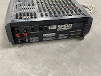 Monitor set in flightcase - afbeelding 22 van  25