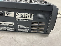 Monitor set in flightcase - afbeelding 23 van  25