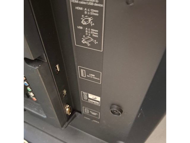 Monitor, sharp, pn-q601 - afbeelding 4 van  8