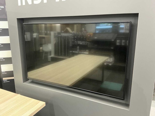 Monitor - afbeelding 1 van  2