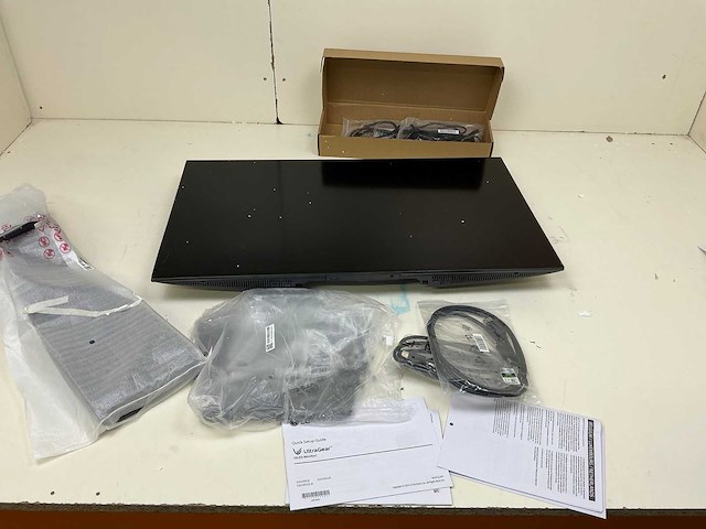Monitor - afbeelding 1 van  3