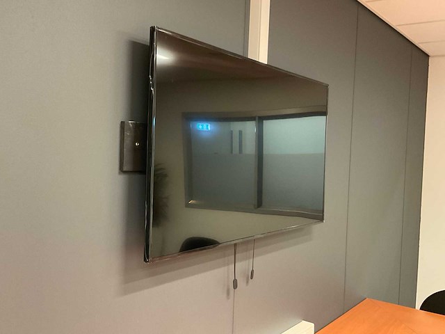 Monitor - afbeelding 2 van  2