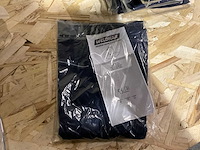 Monnikskappen en gelaatsschermen - afbeelding 4 van  6