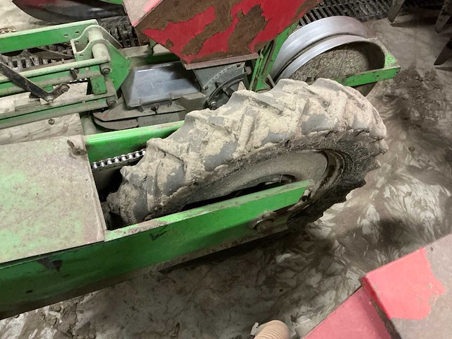 Monosem - monoair 4-rij precisiezaaimachine - afbeelding 16 van  16