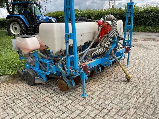 Monosem 6-rijige mais zaaimachine - afbeelding 6 van  11